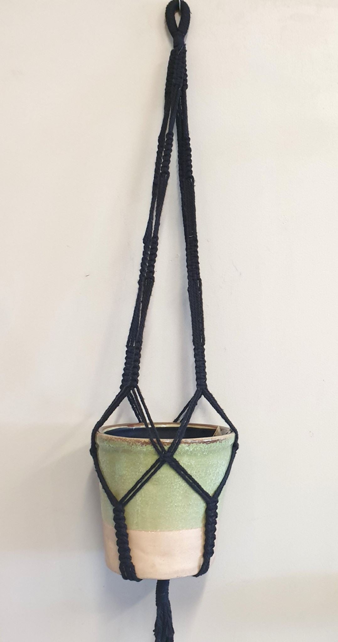 Macrame pot plant hanger with 5 strings, 22x1x115cm, crafted from durable cotton for stylish indoor plant display.