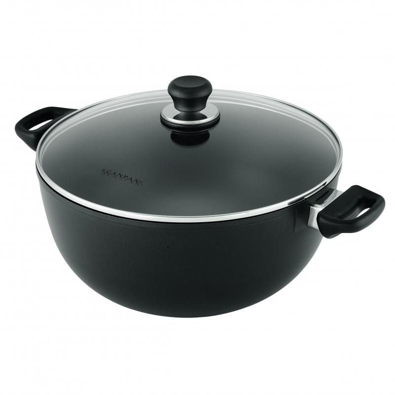 Scanpan Classic 32cm stew pot with lid, non-stick, durable, and oven-safe for versatile cooking. Ideal for stews and casseroles.