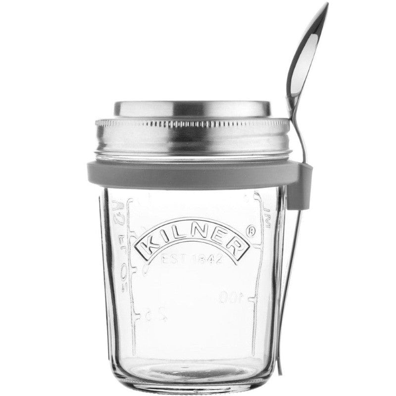 Kilner Breakfast Jar Set (350ml) with measuring cup lid, stainless steel spoon, and reusable glass design for healthy meals on the go.