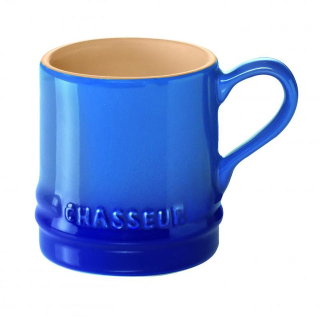 Chasseur La Cuisson 100ml blue cups set, ideal for desserts, oven-safe, durable enamel, French artisanal craftsmanship.