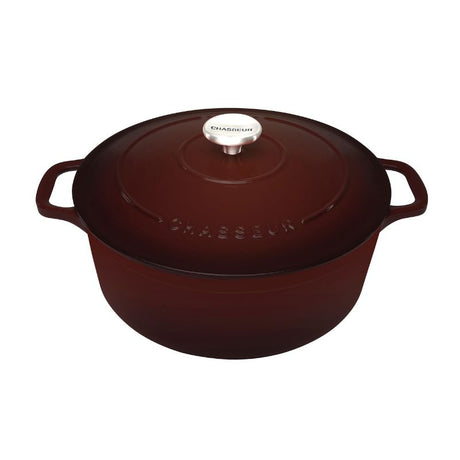 CHASSEUR Round French Oven, 24cm cast iron in Chocolat, ideal for slow cooking and baking with elegant design and durability.