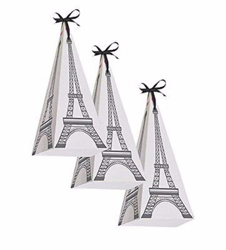 Chic cone-shaped treat boxes in a Parisian design, perfect for sweets and snacks at parties, pack of 8.