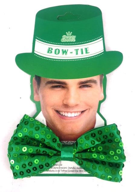 Vibrant green adjustable bow tie with a shimmery finish, perfect for festive occasions and fancy dress outfits.