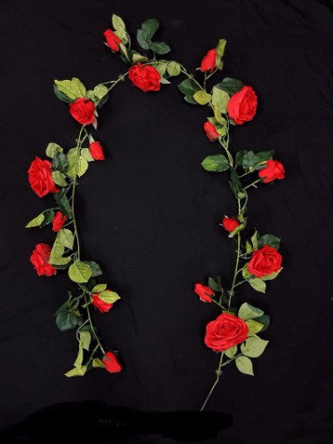 Lifelike 140cm red rose garland, perfect for weddings or home decor, adds elegance and romance to any setting.