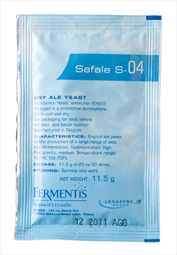 Safale Yeast S-04: Fast-fermenting English ale yeast for clarity and flavor, ideal for home and craft brewers.