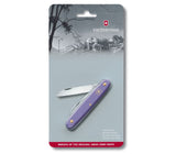 Victorinox Floral Violet Pocket Knife featuring a 55 mm stainless steel blade and stylish purple nylon handle for precise gardening.