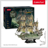 3D puzzle of the Flying Dutchman XL illuminated with LED lights, showcasing intricate details and haunted maritime themes.