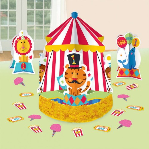 Colorful circus-themed table decorations kit featuring a paper fringe centerpiece, 3D centerpieces, and festive confetti.