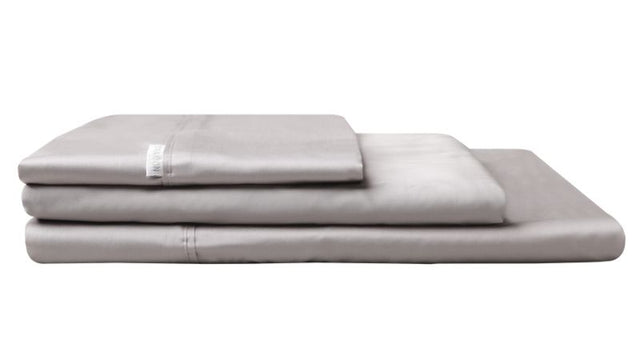 Luxurious pewter fitted sheet for long single beds, made from 400TC Egyptian cotton sateen with soft sheen and durability.