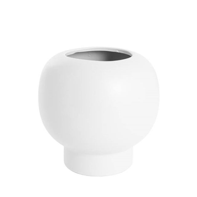 Elegant matte white ceramic fish bowl planter, perfect for showcasing flowers or succulents in modern decor.