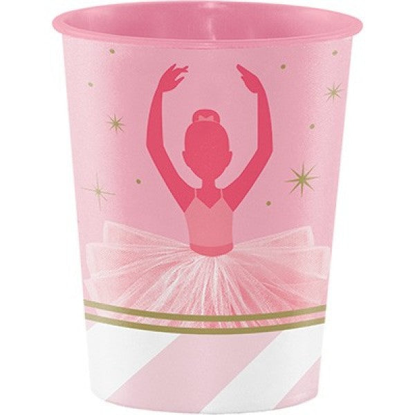 Charming 473ml plastic favor cup featuring Twinkle Toes design, perfect for celebrations and memorable keepsakes.