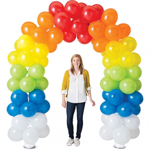 Balloon arch kit for indoor/outdoor events, featuring 11 durable poles and space for 96 balloons, measuring 251cm x 226cm.