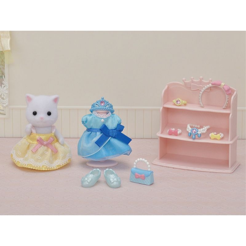 Sylvanian Families Princess Dress Up Set with Lyra, featuring mix-and-match dresses, tiara, and accessories for imaginative play.