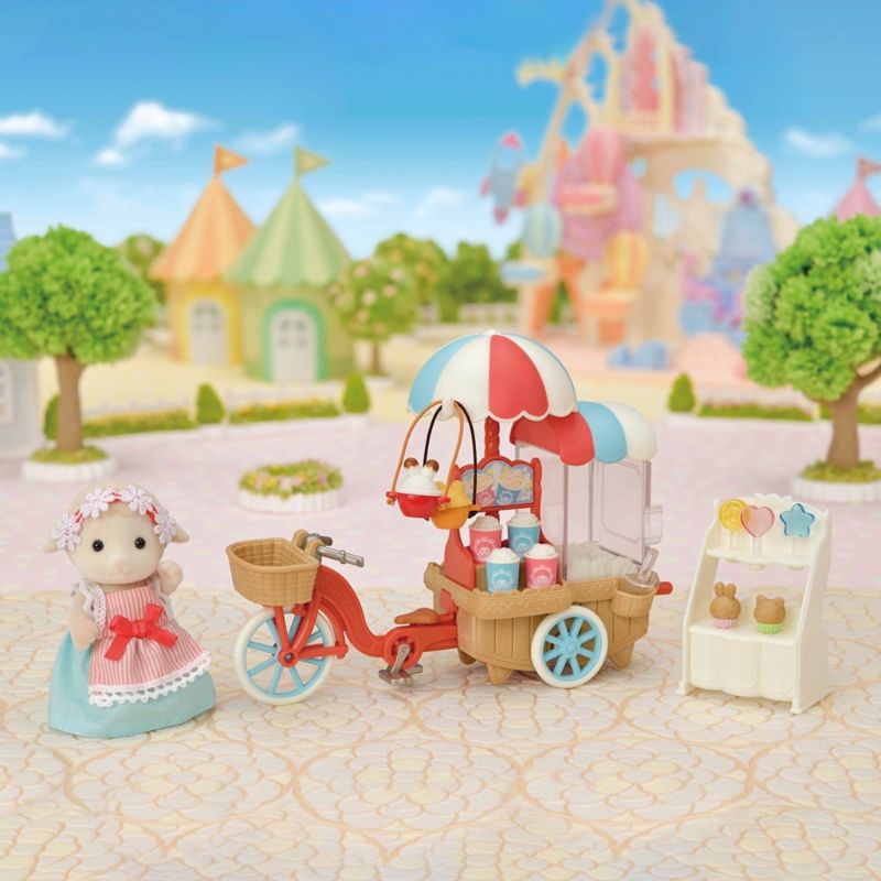 Sylvanian Families popcorn delivery trike featuring Mother Barbara Dale with a popcorn maker and adorable snack items.