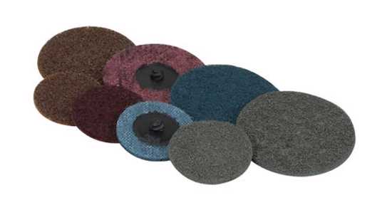 Scotch-Brite MED-50mm disc in maroon, ideal for deburring and finishing on various surfaces with quick-change Roloc system.