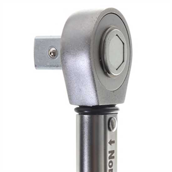 Norbar Professional 400Nm Torque Wrench with ergonomic grip, precision accuracy, large scale window, and calibration certificate.