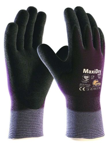 Purple MaxiDry® Zero 56-451 gloves in size 8, offering waterproof, thermal protection for outdoor and industrial tasks.