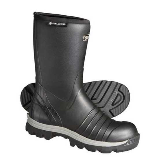 Skellerup Quatro Insulated Calf Gumboot in black, 13-inch height, fleece-lined for warmth in extreme cold conditions.