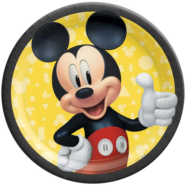 Round Mickey Mouse paper plates (23cm) in a pack of 8, perfect for kids' parties and themed celebrations.