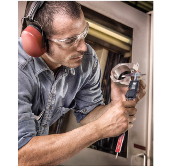 Starrett Electronic Caliper EC799A-6, 150mm digital caliper with LCD display, inch/mm conversion, and ergonomic stainless steel design.