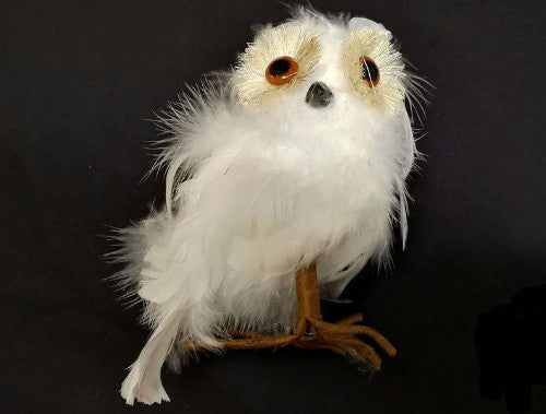 Medium white feather owl ornament, 12 cm tall, adds whimsical elegance to home decor and suits various styles.