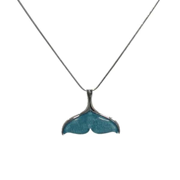 Whale Tail Necklace in plated alloy, 44 cm chain, symbolizing ocean beauty and elegance, perfect for any occasion.