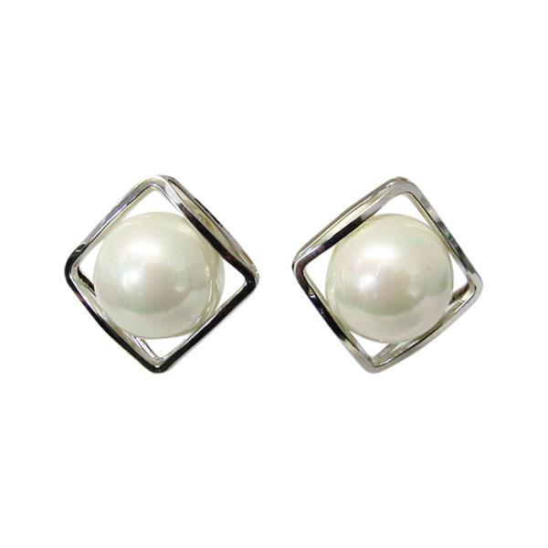 Elegant Jax Enclosed Pearls Pierced Earrings featuring timeless 2x2 cm pearl designs for versatile, stylish wear.