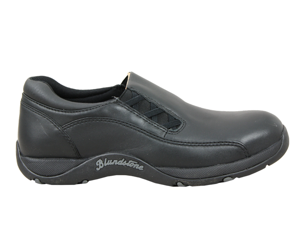 Blundstone Women's Ultimate Safety Shoe in size 7, featuring steel toe, padded collar, and slip-resistant rubber outsole.