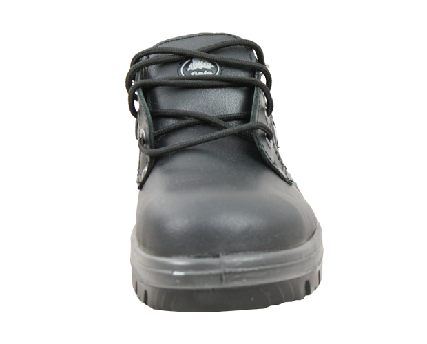 Bata Neptune Industrial Shoes size 8, featuring steel toe, slip resistance, heat resistance, and excellent support for safety.