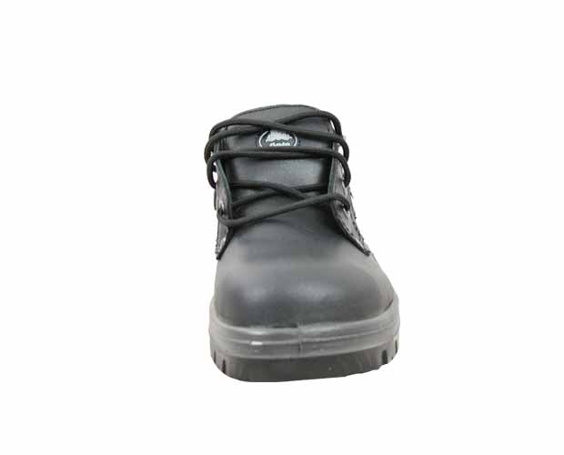 Black Bata Neptune Safety Shoes (Size 10) with steel toe, slip-resistant sole, and heat resistance up to 130°C for industrial use.