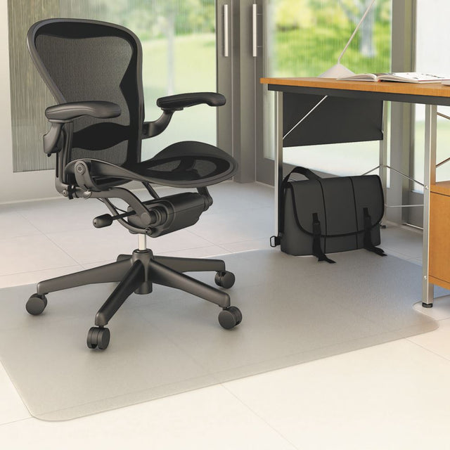 Transparent PVC chairmat, 91x121cm, protects hard floors with scuff-resistant surface for office use.