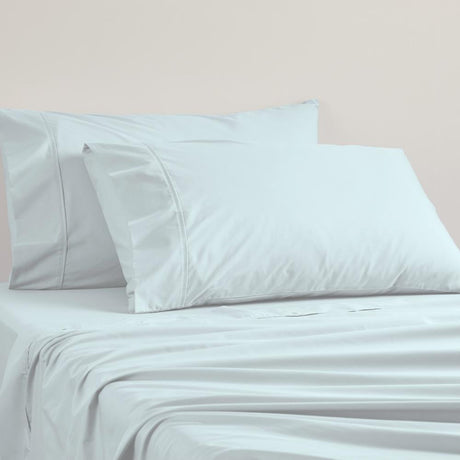 King-sized chambray sheet set with 250TC poly/cotton blend, percale weave, and elegant cuffing for comfort and style.