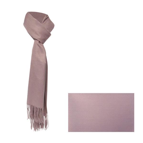 Classic mauve scarf in soft polyester, 70 x 180 cm, perfect for adding elegance and warmth to any outfit.