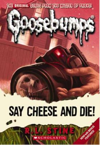 Cover of "Say Cheese," a gripping GOOSEBUMPS prequel featuring a haunted camera that predicts disasters.