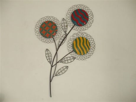 Vibrant metal wall art featuring bright retro flowers, perfect for enhancing any living space with nostalgia and style.
