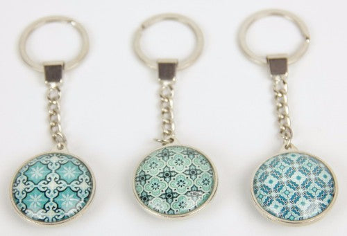 Set of 6 Moroccan key rings featuring elegant blue designs and silver craftsmanship, perfect for keys or decorative accessories.