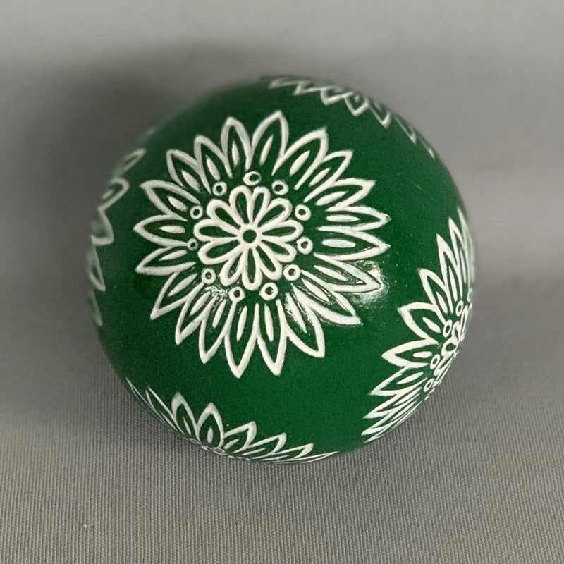 Ornament - Ball With White Flower Green  (10cm)