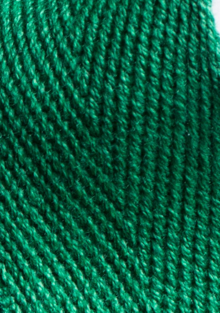 Unisex Urban Waist Straps in Kelly Green, made of durable polyester with antique brass fittings, perfect for versatile styling.