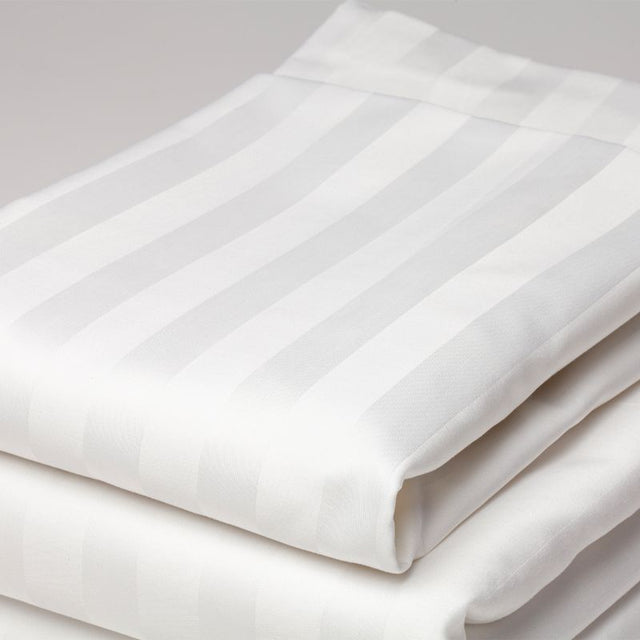 Luxurious king flat sheet with 20mm sateen stripes, crafted from a soft 50/50 polyester-cotton blend and 312 thread count.