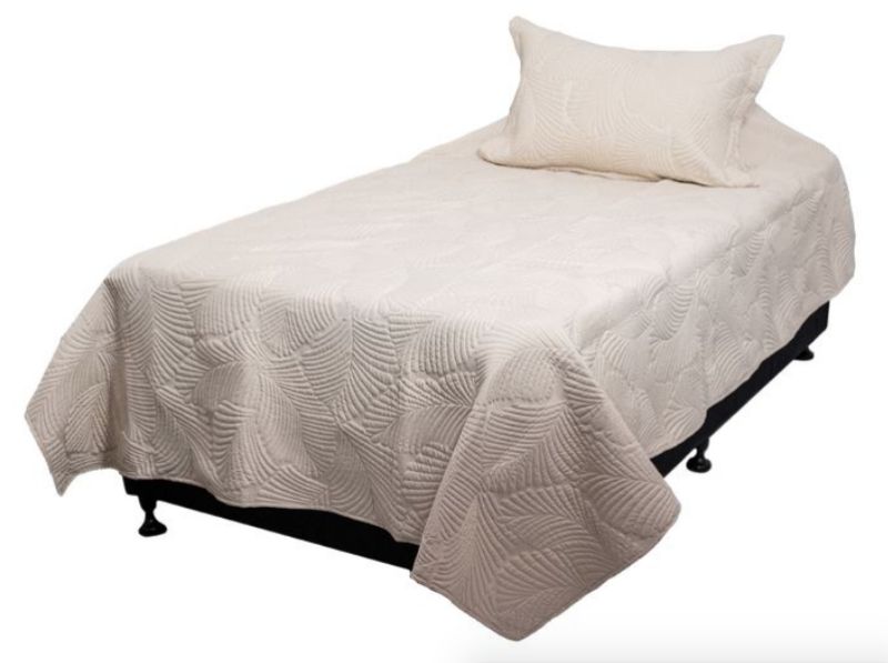 Beige bed scarf for king single beds, enhancing decor with style and comfort. Ideal for a sophisticated bedroom upgrade.