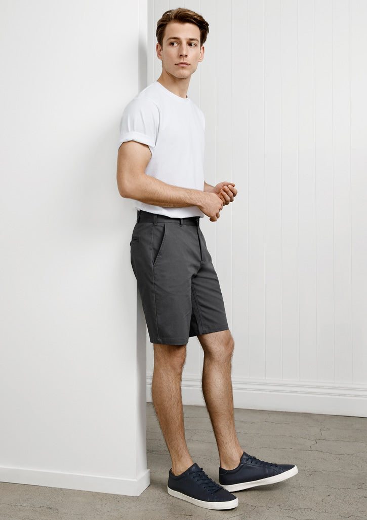 Lawson Mens Chino Short in grey, featuring a modern fit, cotton-elastane fabric, and multiple pockets for versatile wear.