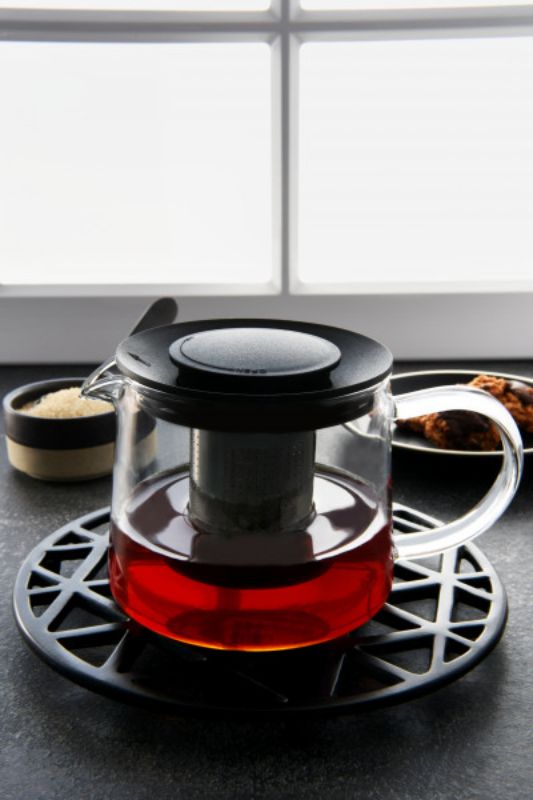 Brew Infusion Teapot with PP Lid, 600ml, durable borosilicate glass, ergonomic handle, perfect for tea lovers.