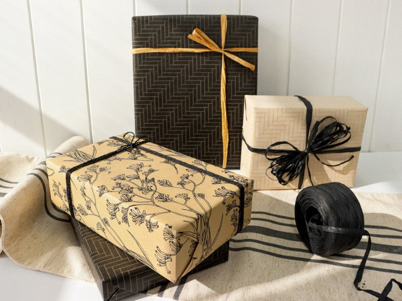 Wrapping Paper - 60cm Basket Weave on Kraft Wrap Black