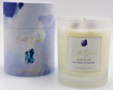 Soy wax candle measuring 9.3cm, featuring lavender-vanilla scent, Amethyst, Clear Quartz, and dried Forget-Me-Not flowers.