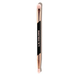 Duo Eyeshadow Brush with flat shader and smudger for precise eyeshadow application, featuring soft synthetic bristles.