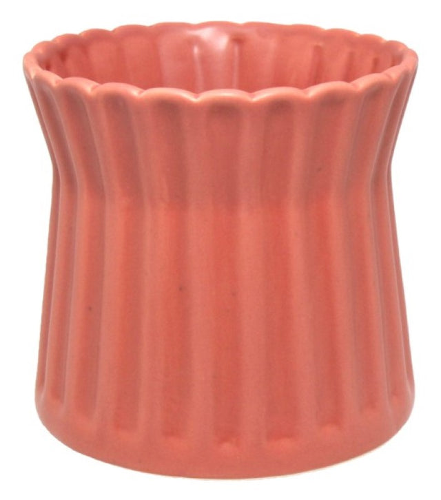 Round ceramic pot in burnt sienna, 13.4 cm diameter, perfect for indoor plants or as a decorative vase.