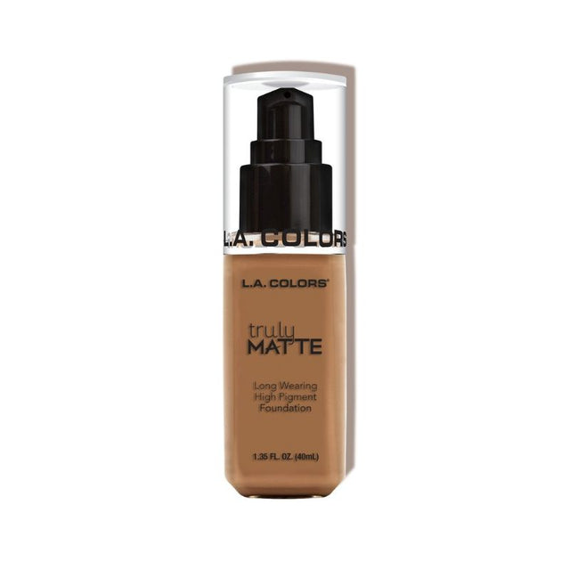 LA Colors Truly Matte Foundation in Deep Tan delivers high pigment, matte finish for deep skin tones with lightweight, flawless coverage.