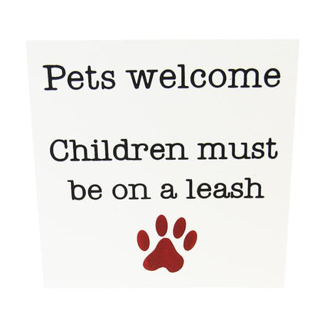 Charming 10x10cm MDF magnet with "Pets Welcome" design for dog and cat lovers, perfect for home decor.