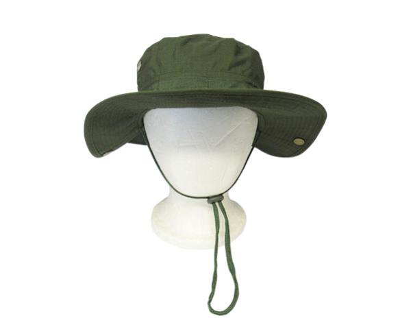 Wide brim military green hat with 7 cm brim and adjustable chin strap, perfect for outdoor activities and sun protection.