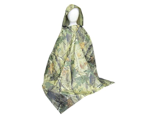 Camo Club Poncho AutumnLeaves: a waterproof, foldable poncho with an autumn leaf pattern for outdoor adventures.